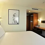 Hotell Parkhouse & 3*