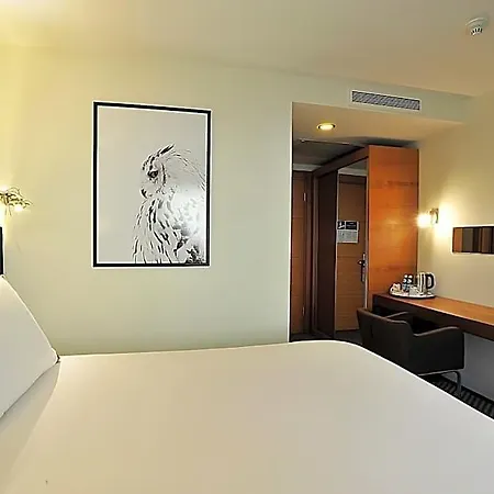 Parkhouse & Hotell
