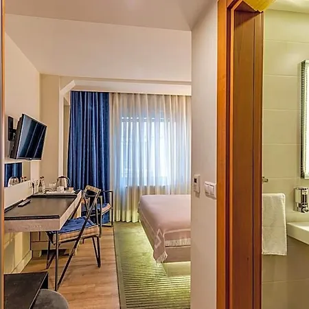 Parkhouse & 3* Istanbul