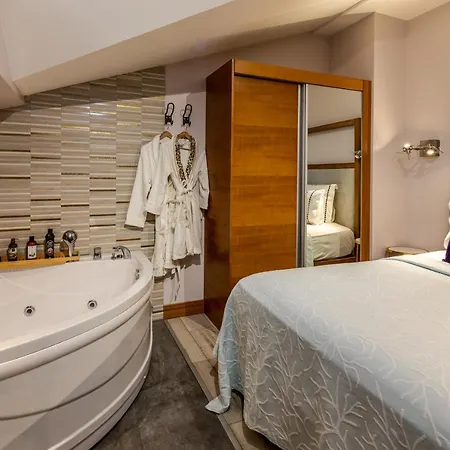 Parkhouse & İstanbul