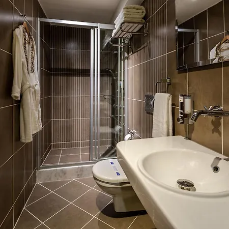 Parkhouse & 3* Provincia di Istanbul