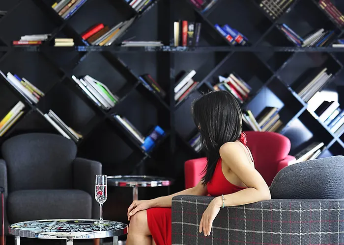 Parkhouse & Istambul