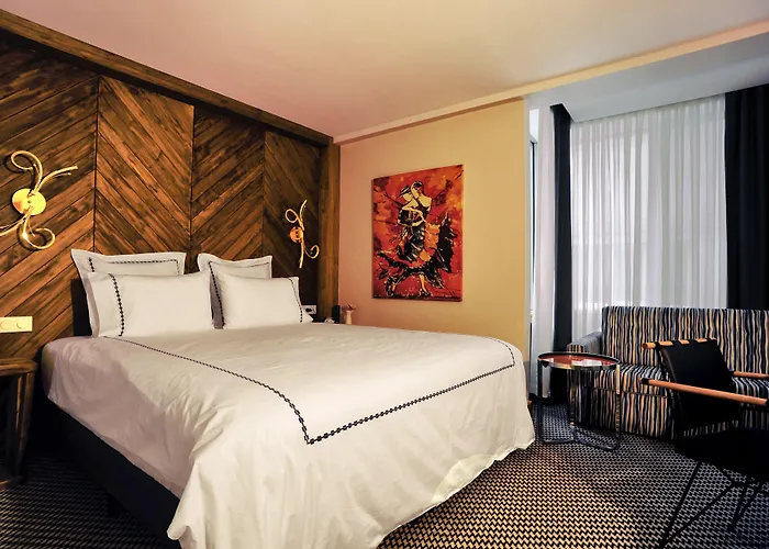 Parkhouse & Istambul