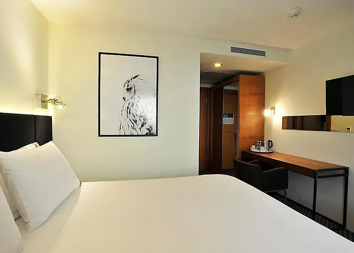 Hotel Parkhouse & 3*